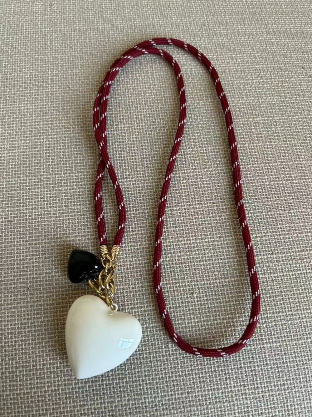 Roxanne Assoulin The Happy Cord Long Big Double Heart Necklace Burgundy/Cream - Picture 3 of 3